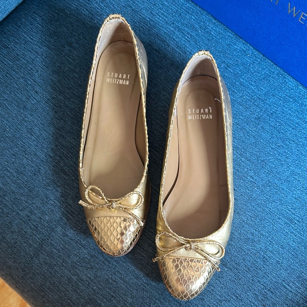 Stuart Weitzman Gold Moccasin Flats